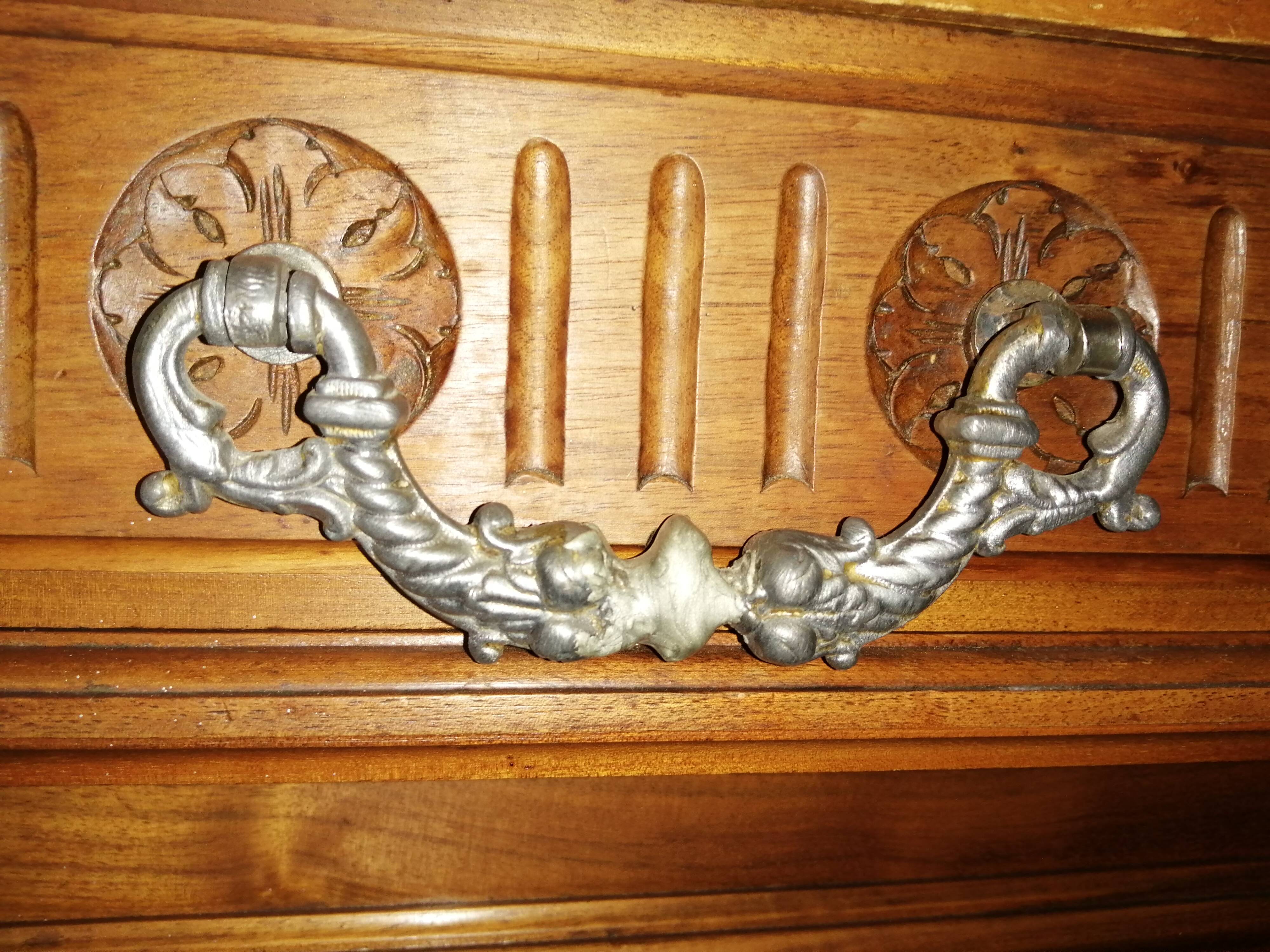 Buffet de Style Henri II