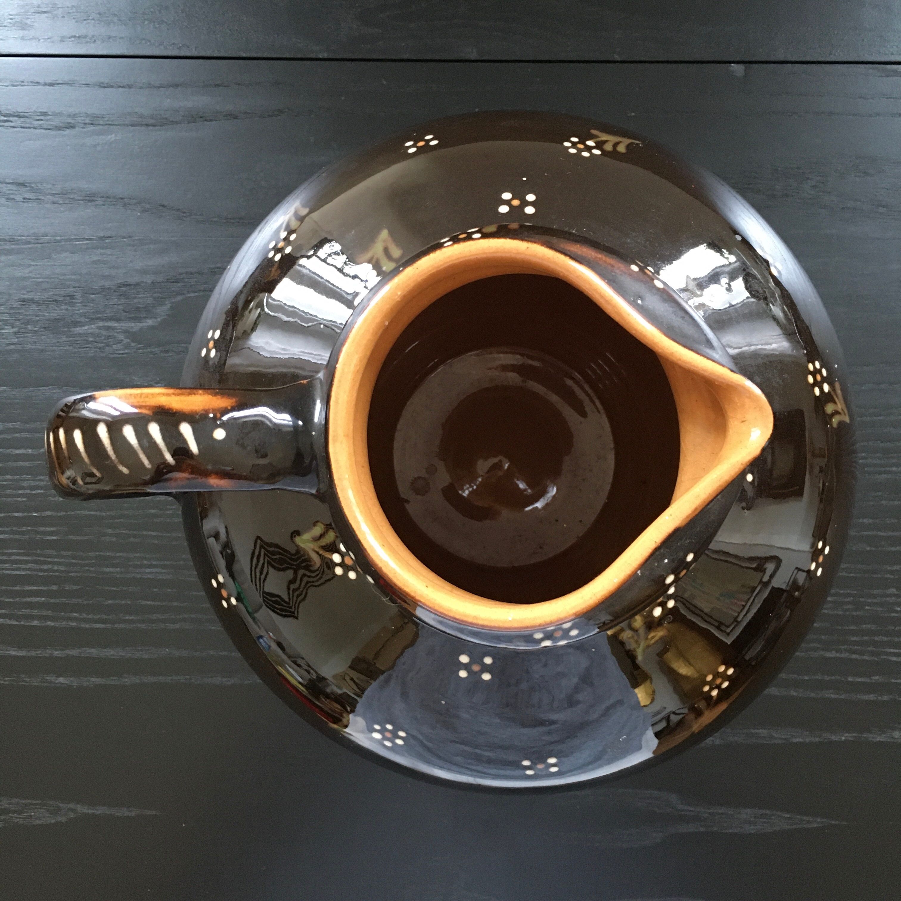 XL pitcher with floral decoration