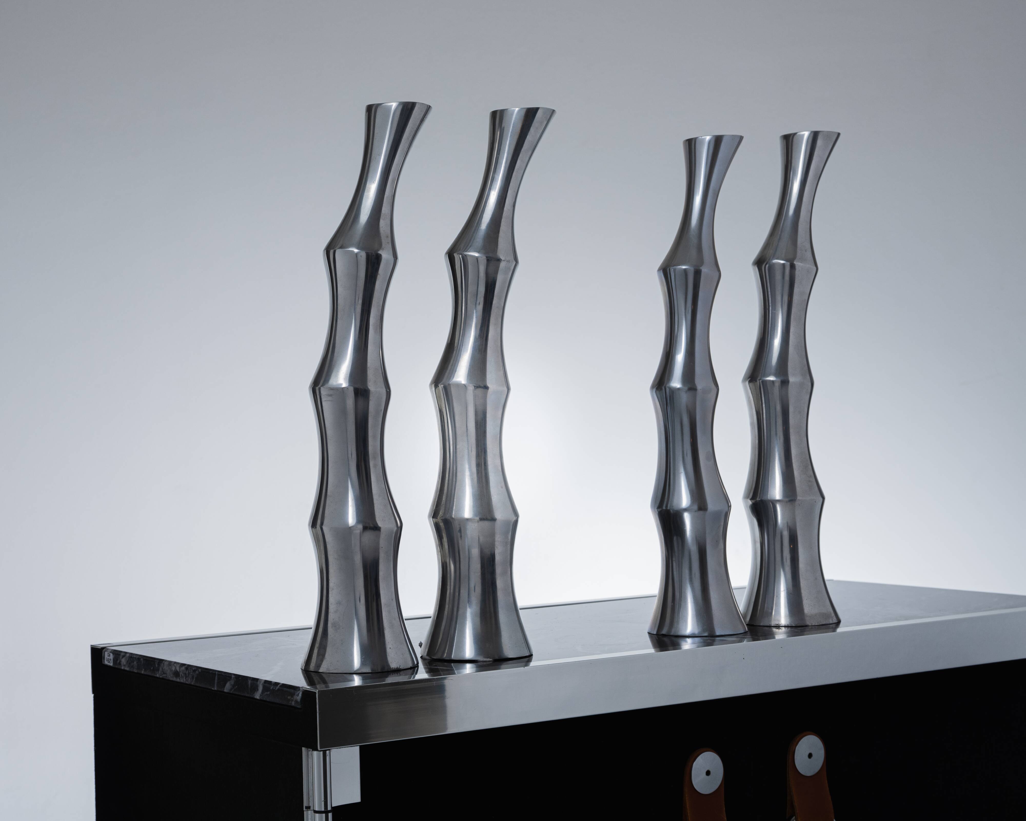 Vase bambou en métal, 1970s