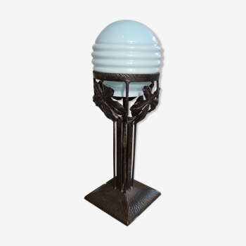 Lampe fer forgé opaline bleu 1920, 40x14