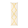 Tapis berbère beni ouarain ecru de couloir  avec losanges jaune en relief 294 x 88 cm