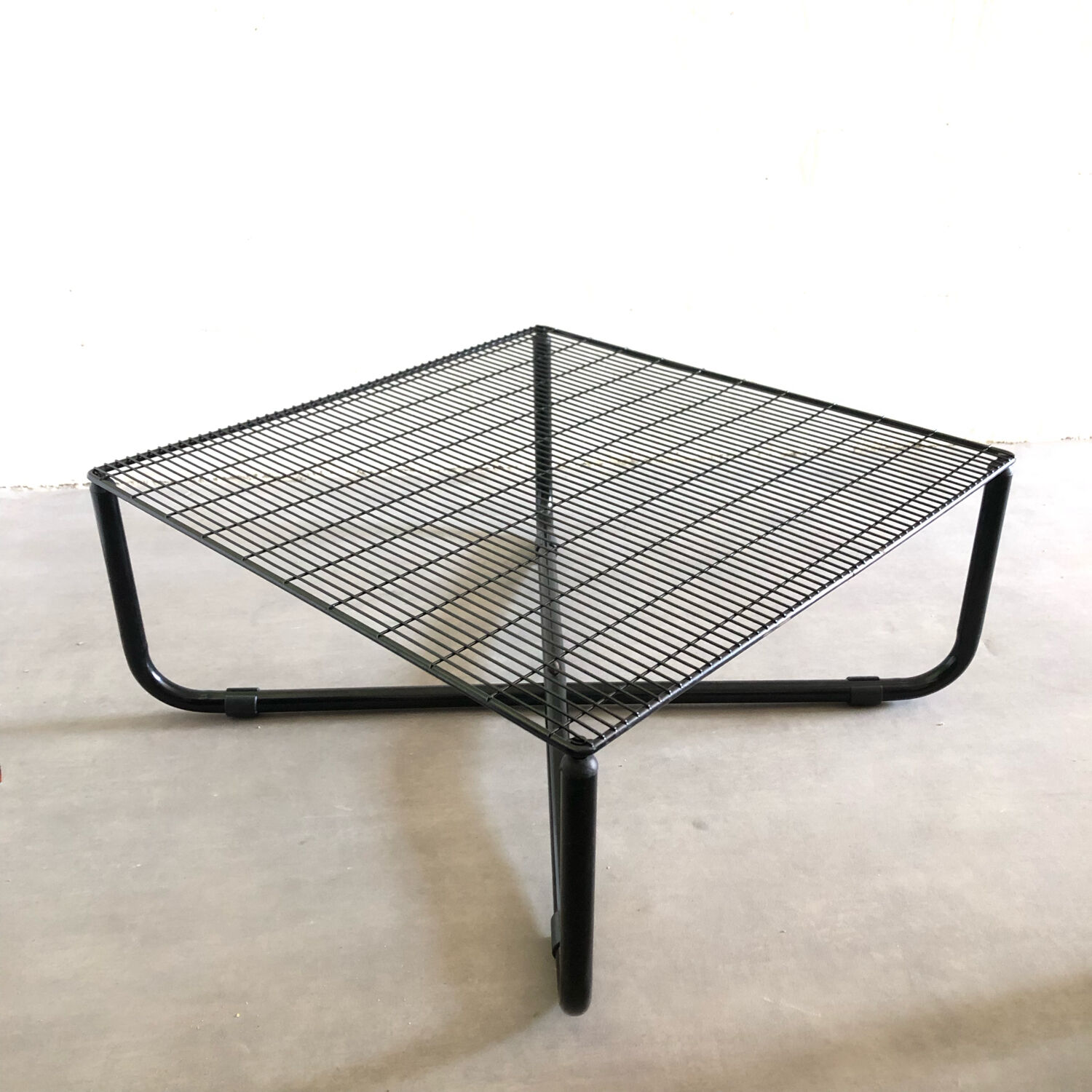 Table basse vintage Ikea Jarpen par Niels Gammelgaard
