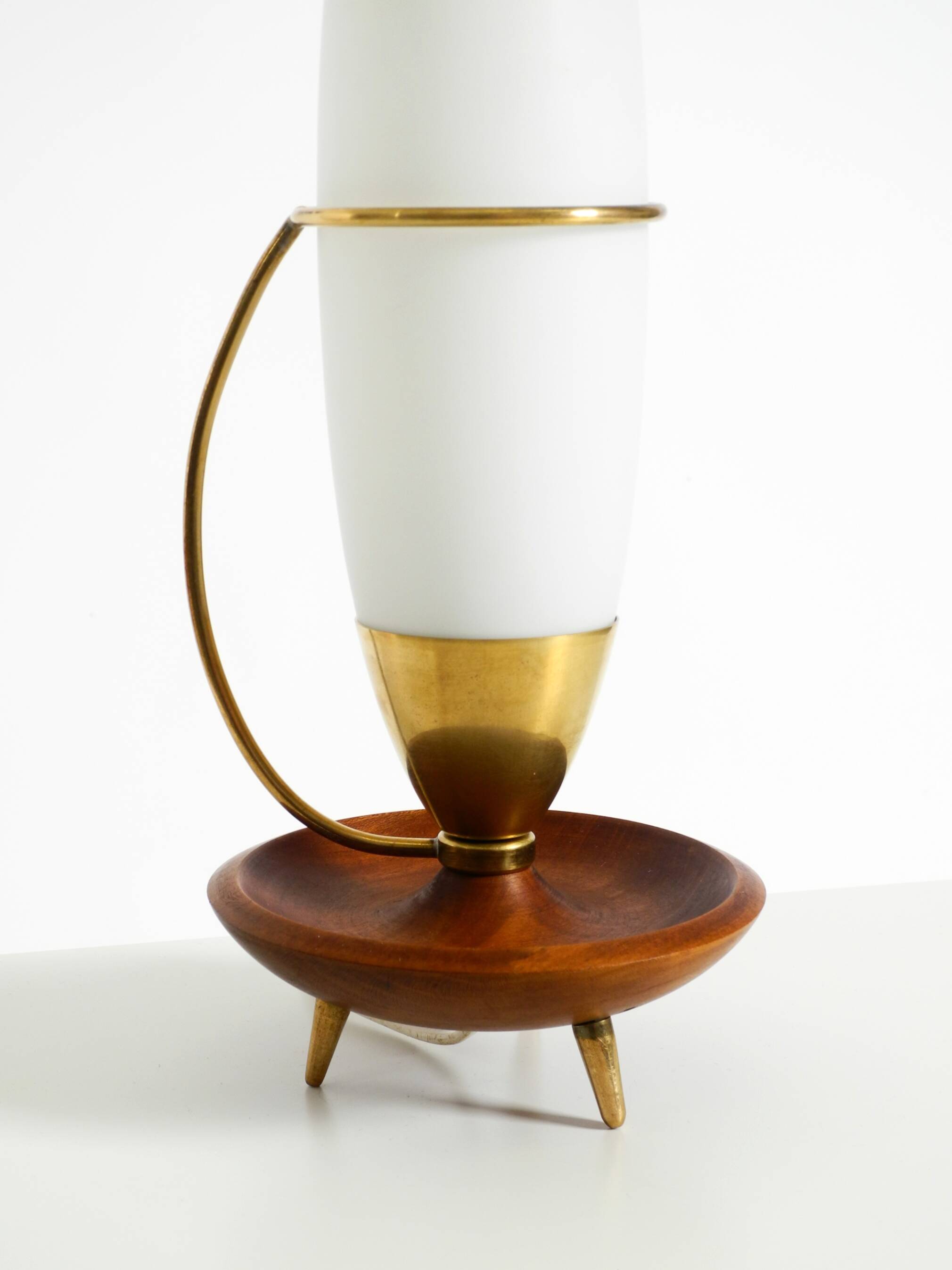 Large 1950s table lamp made of brass and teak, with a frosted glass shade