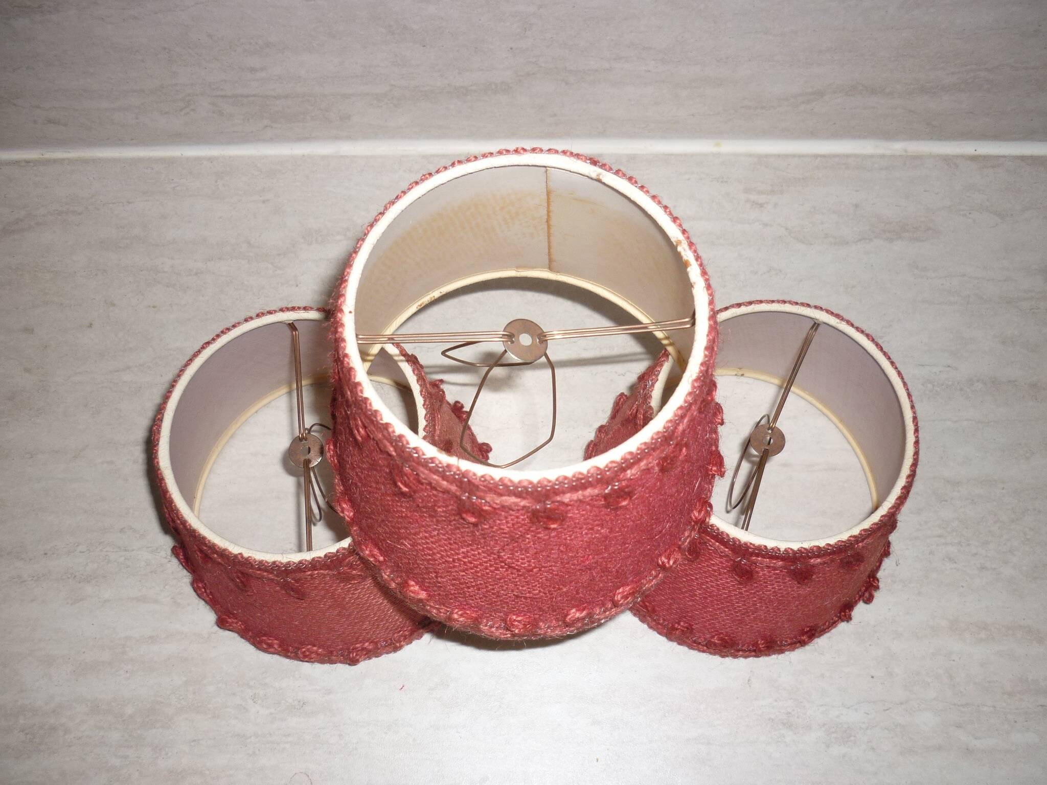 3 lampshades in jute and red braid + 1 vintage carcass
