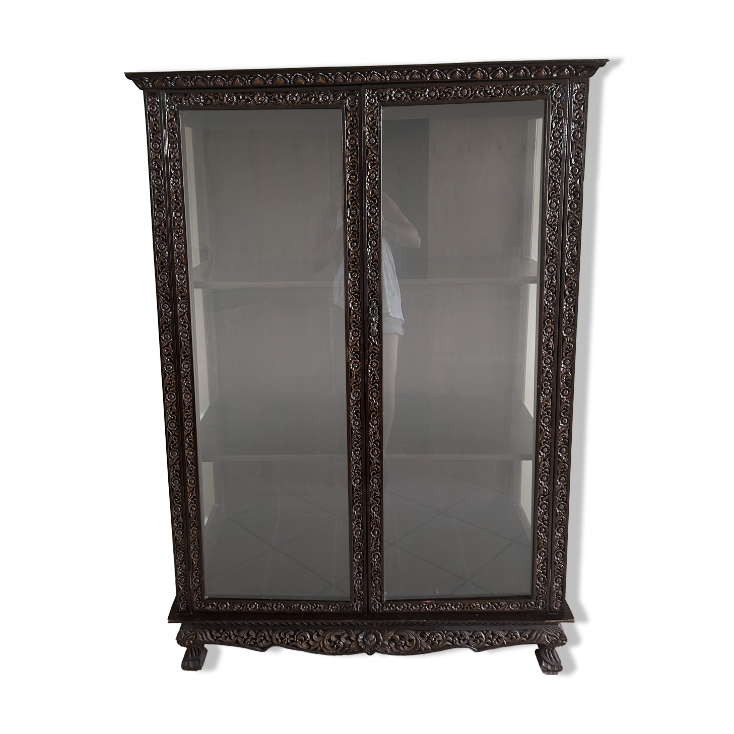Thai trapezoidal display cabinet in carved solid wood