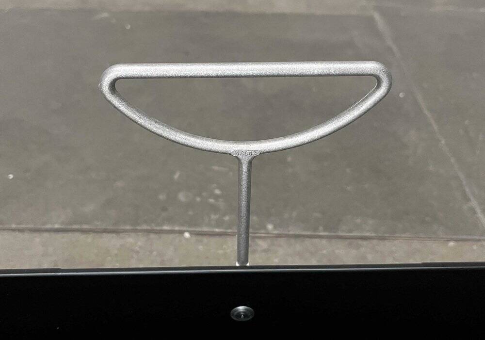 Postmodern Italian magazine rack by Andries & Hiroko Van Onck for Magis, 1980s.