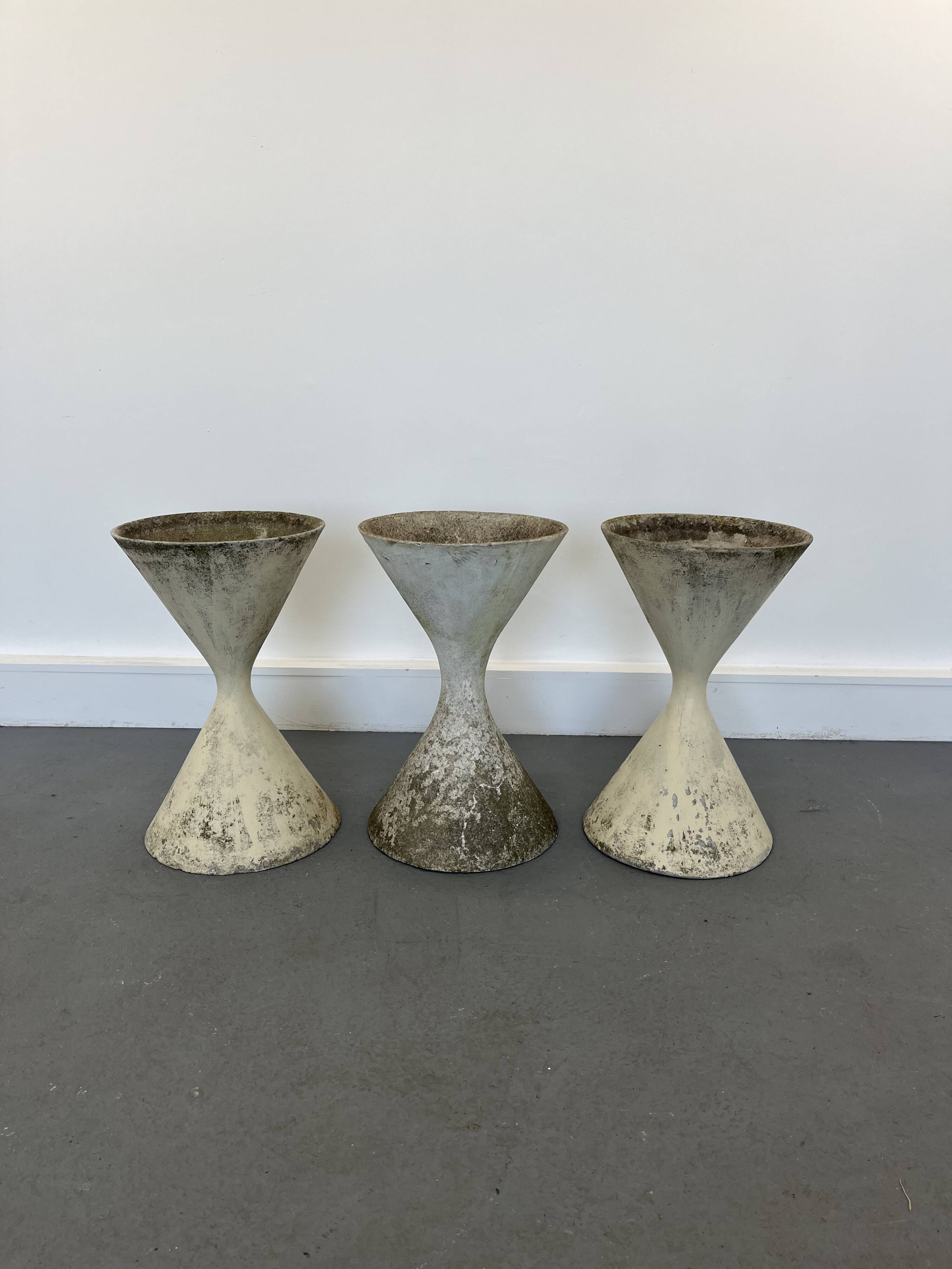 3 planters design Anton Bee assisted by Guhl edition Eternit 1958