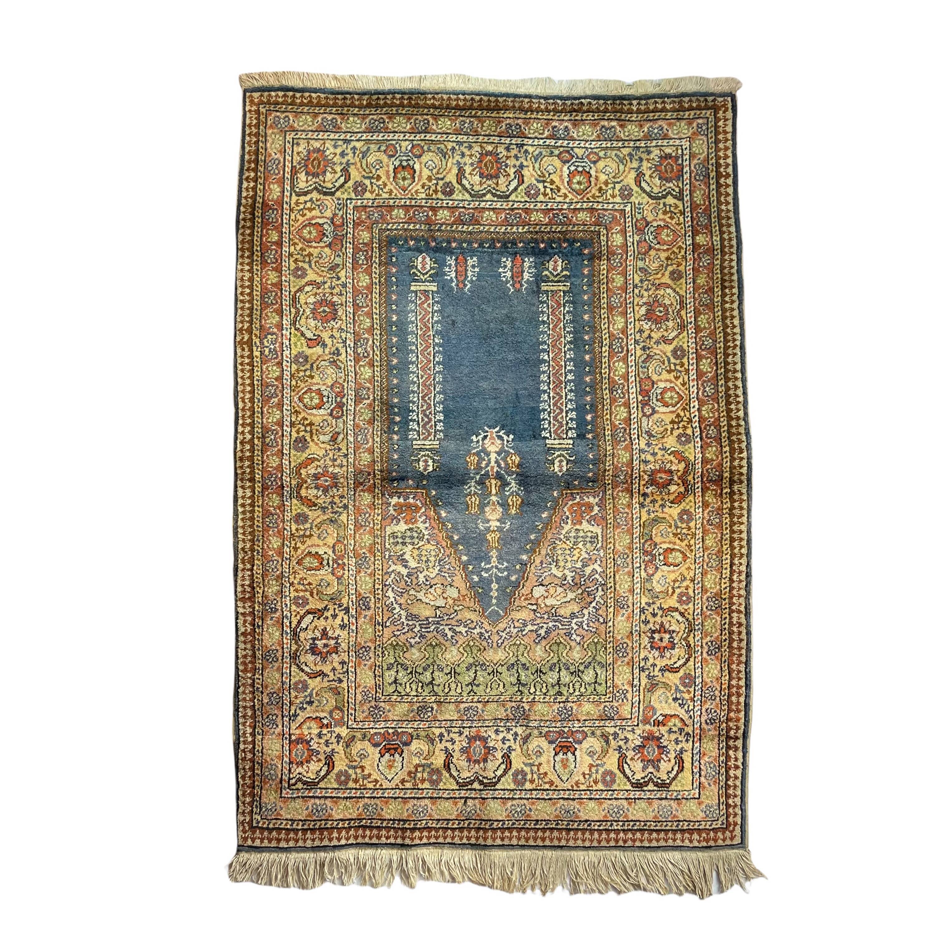 Vintage turkish silk & wool  rug ,feiner handgeknüpfter orientteppich  135x90 cm