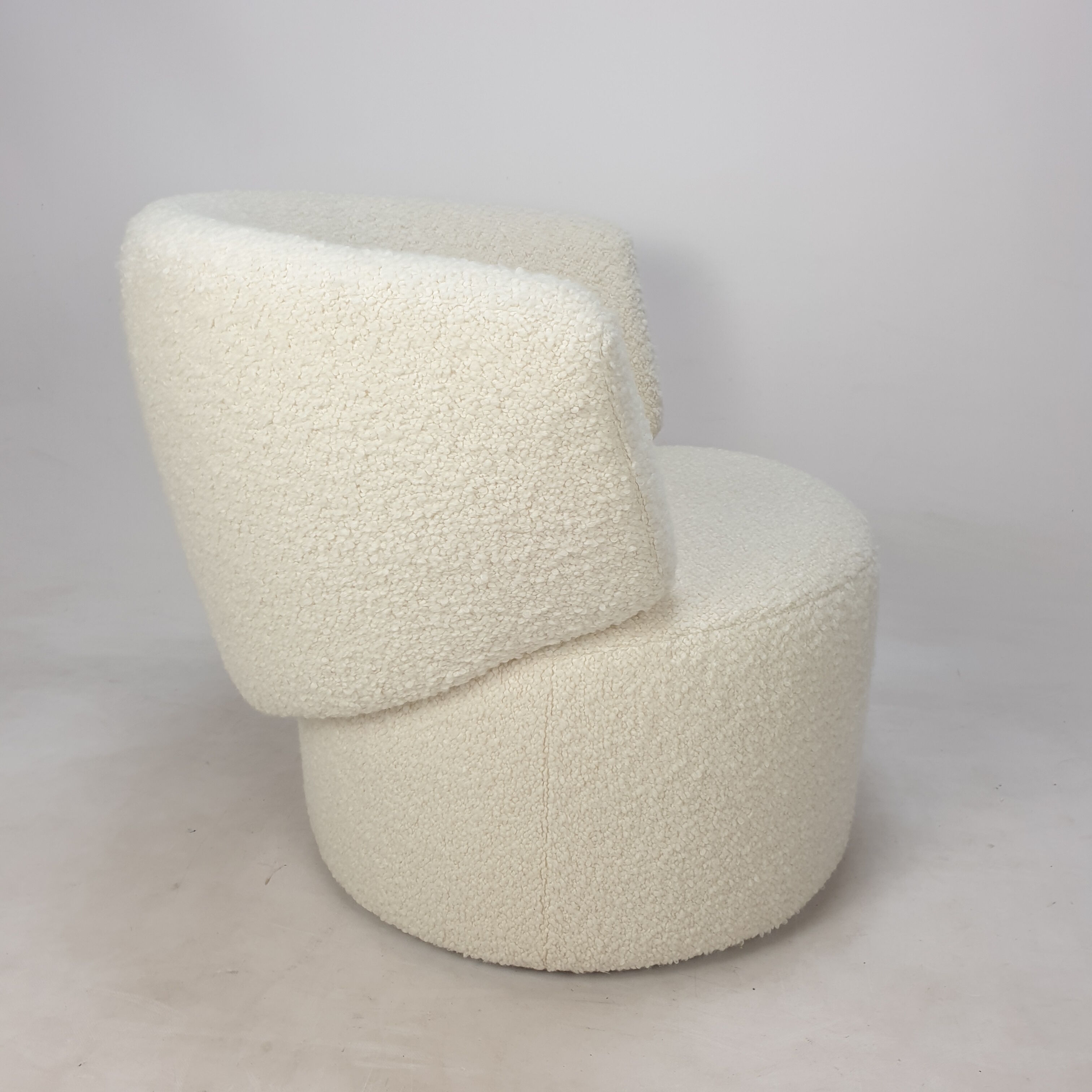Ensemble de 2 chaises club et 1 pouf par rolf benz