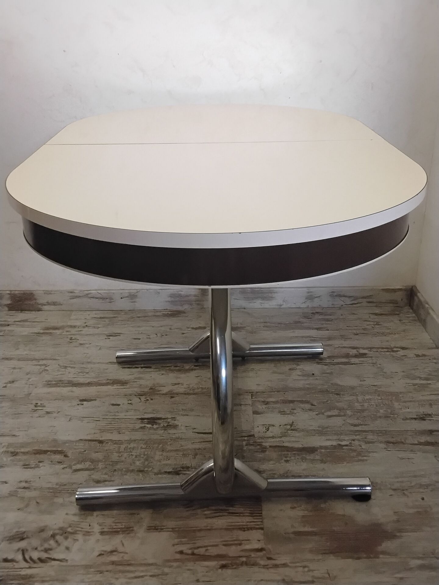 Vintage dining room set from the 70s/80s.