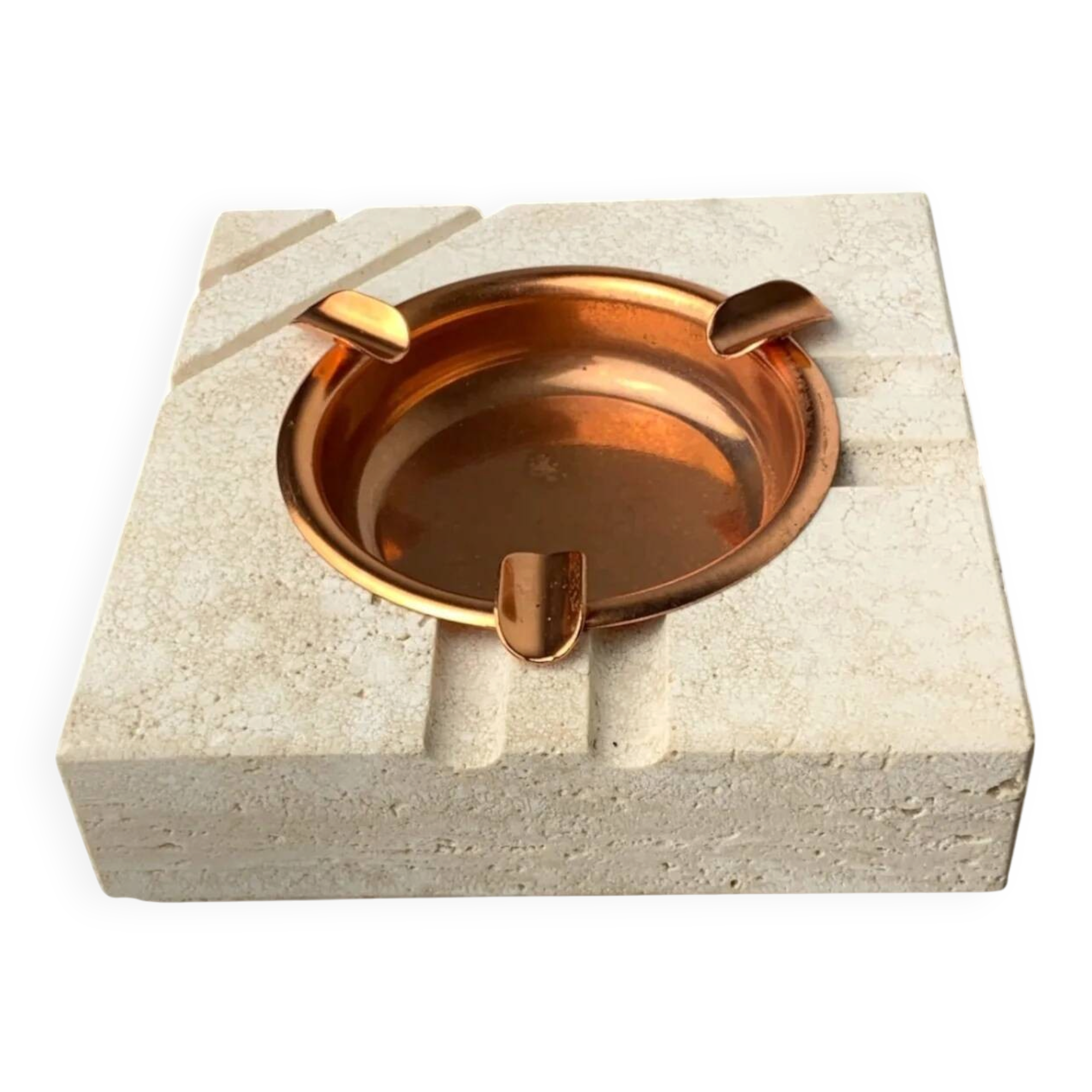 Brutalist ashtray by Fratelli Mannelli, travertine, Italy, circa 1970s
