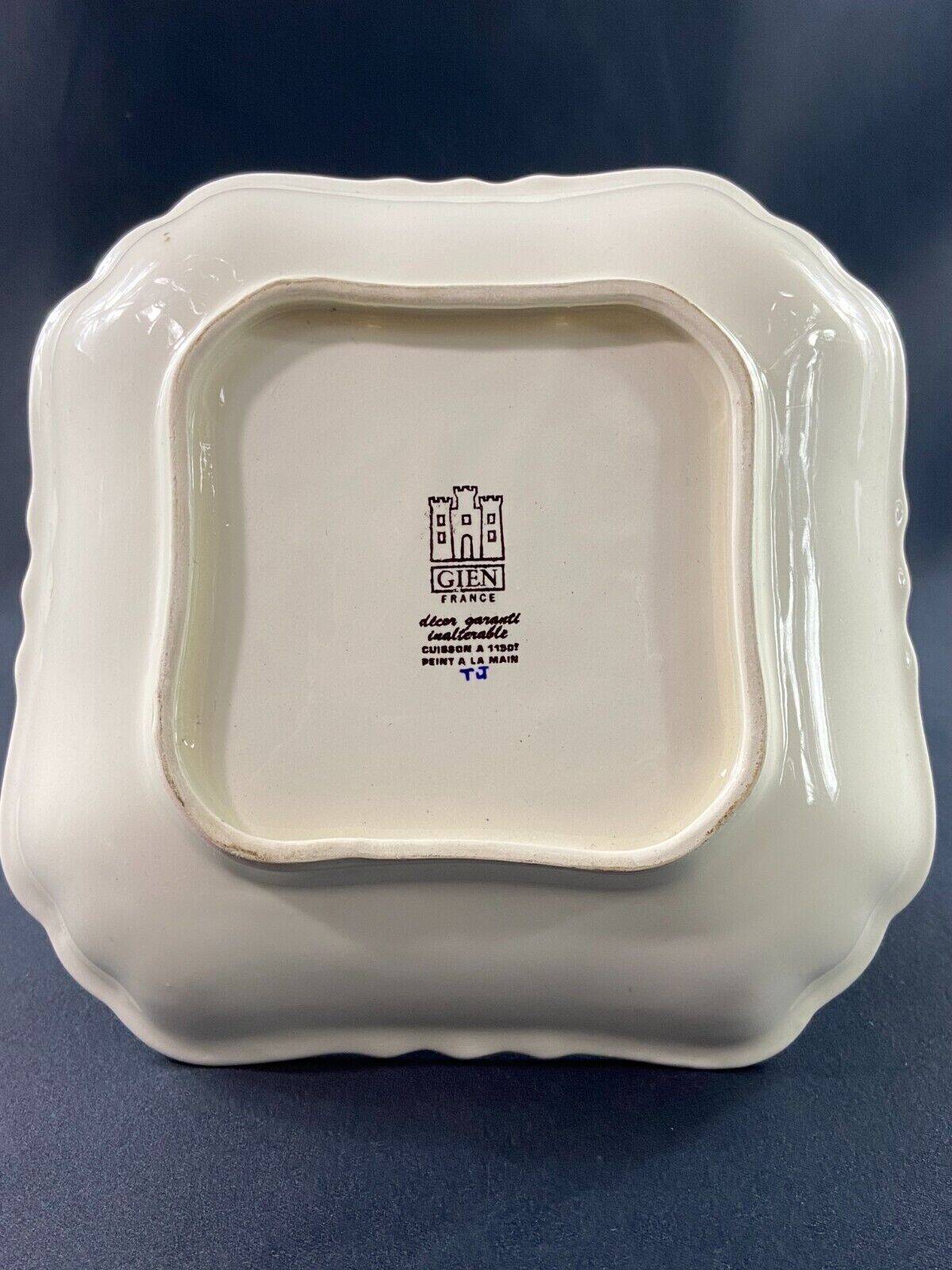 Hollow dish cup in Gien earthenware, Italian Renaissance decor