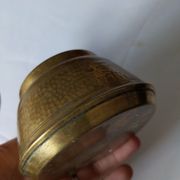 Pot cache pot laiton martelé vintage