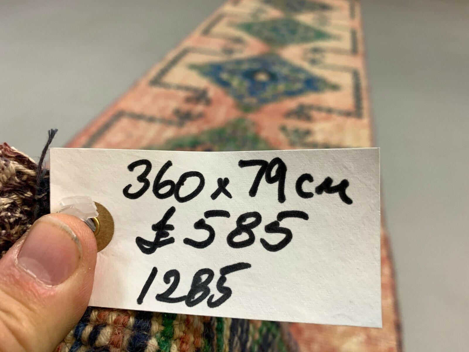 Tapis turc 360x79 cm laine vintage