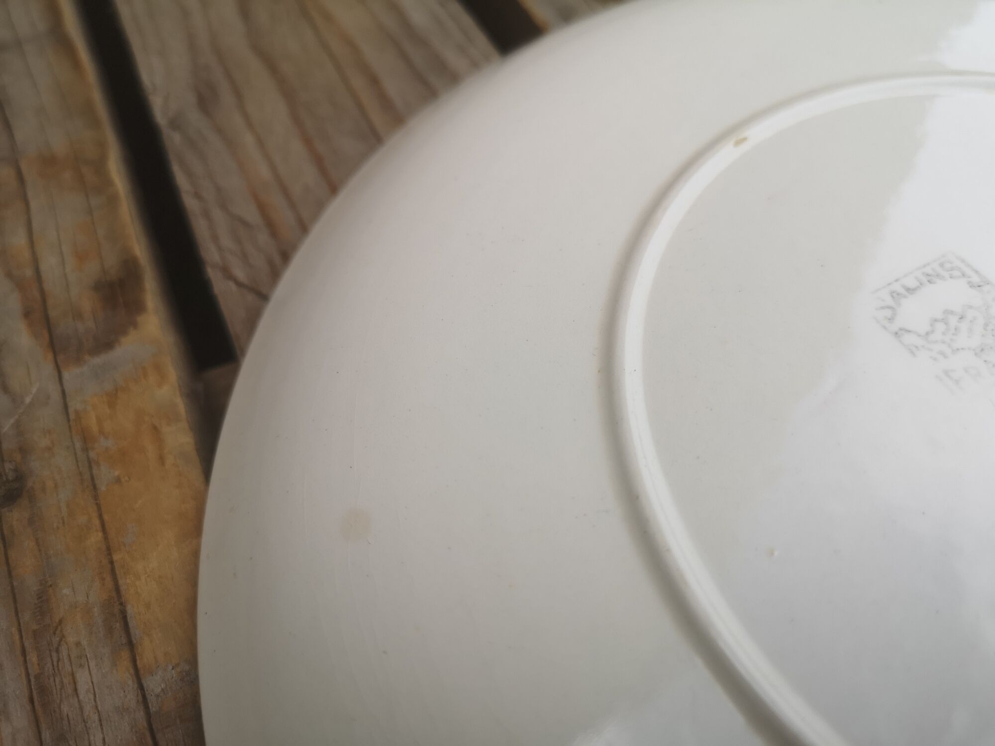 Plate in Faience de Salins Model Deauville Raspberry