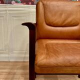 Leather armchair "1960 design".