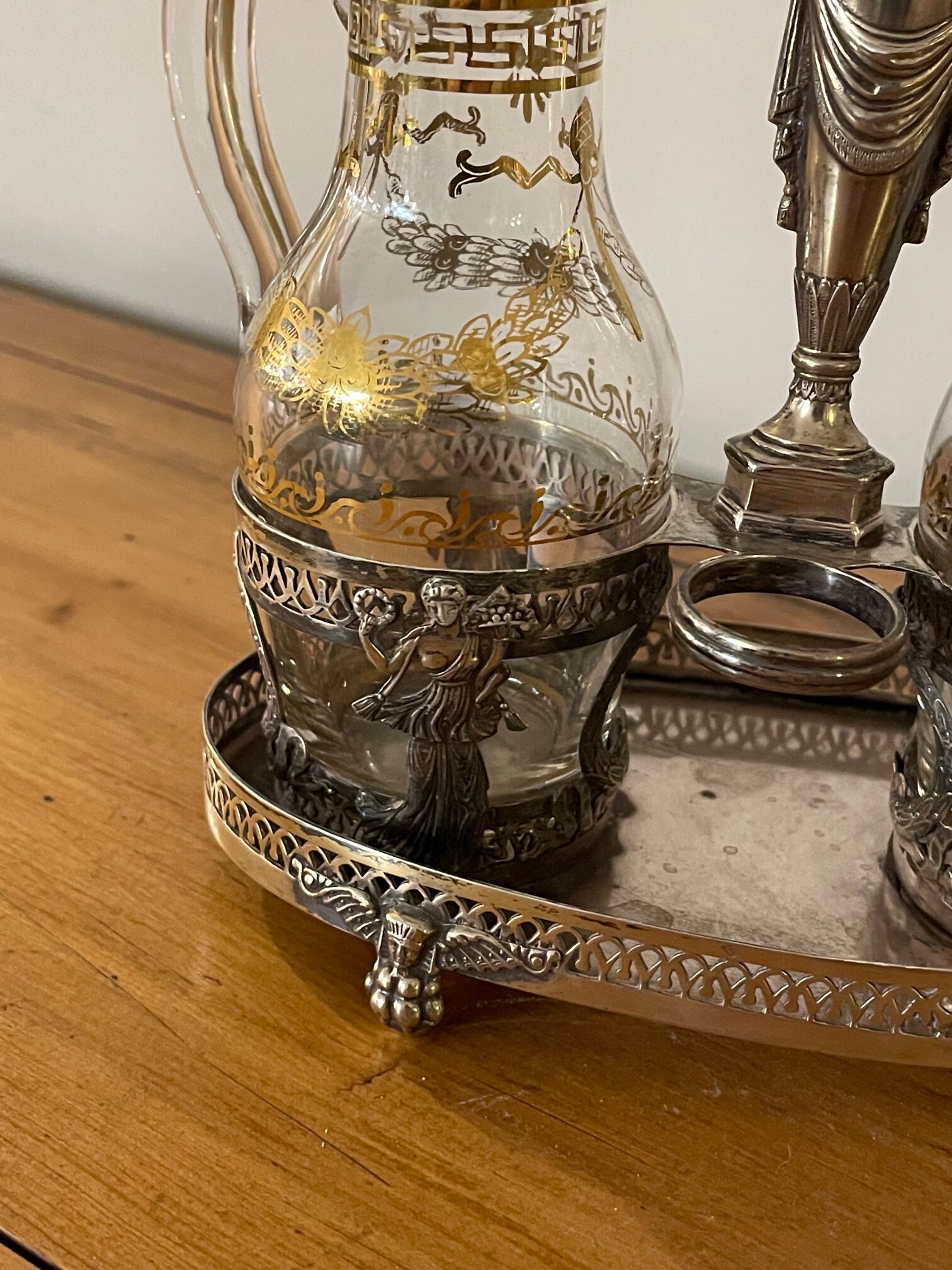 Oil and vinegar maker