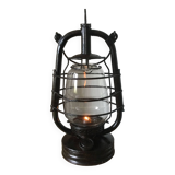 Marine model kerosene lamp in good condition