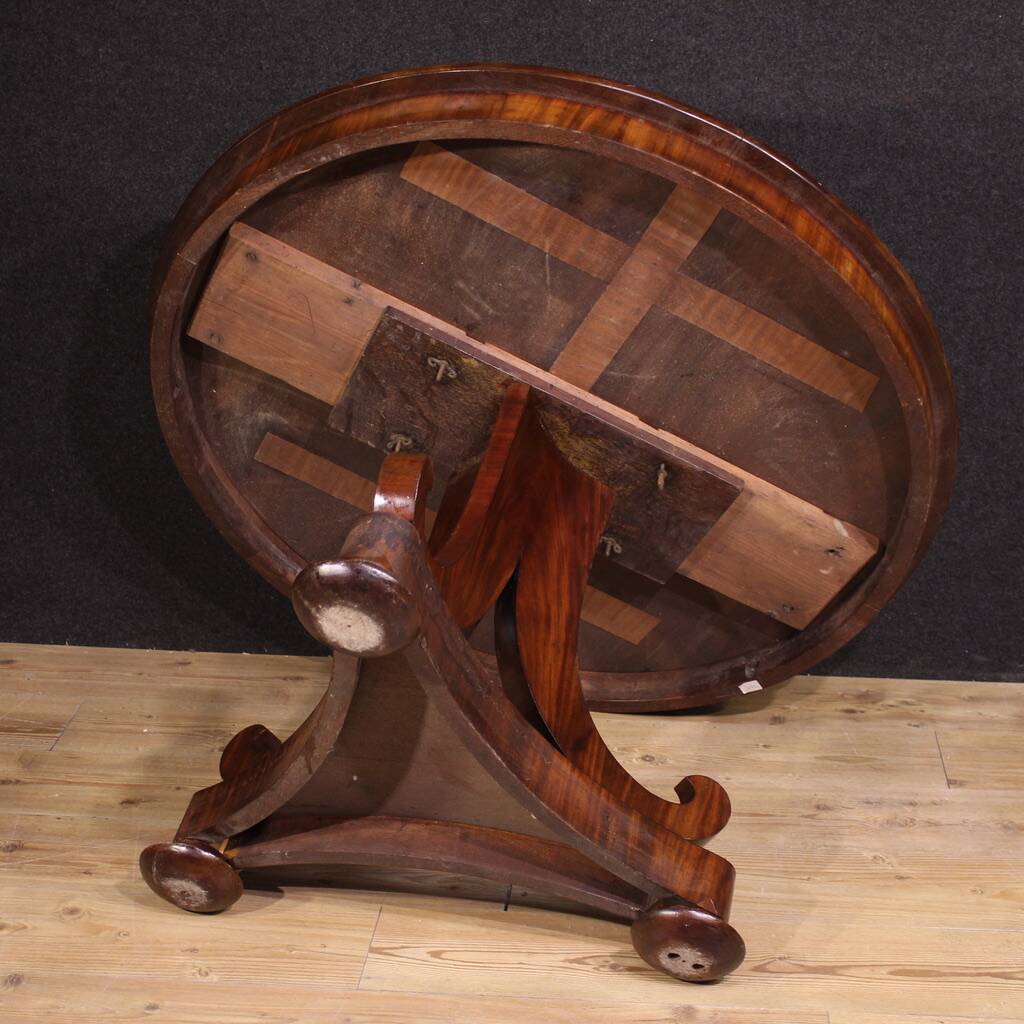 19th century Dutch mahogany table