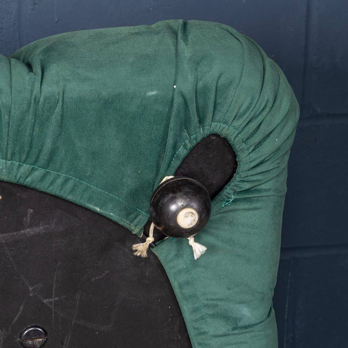 Retro "Camaleonda" armchair in green fabric, 20th-century style.