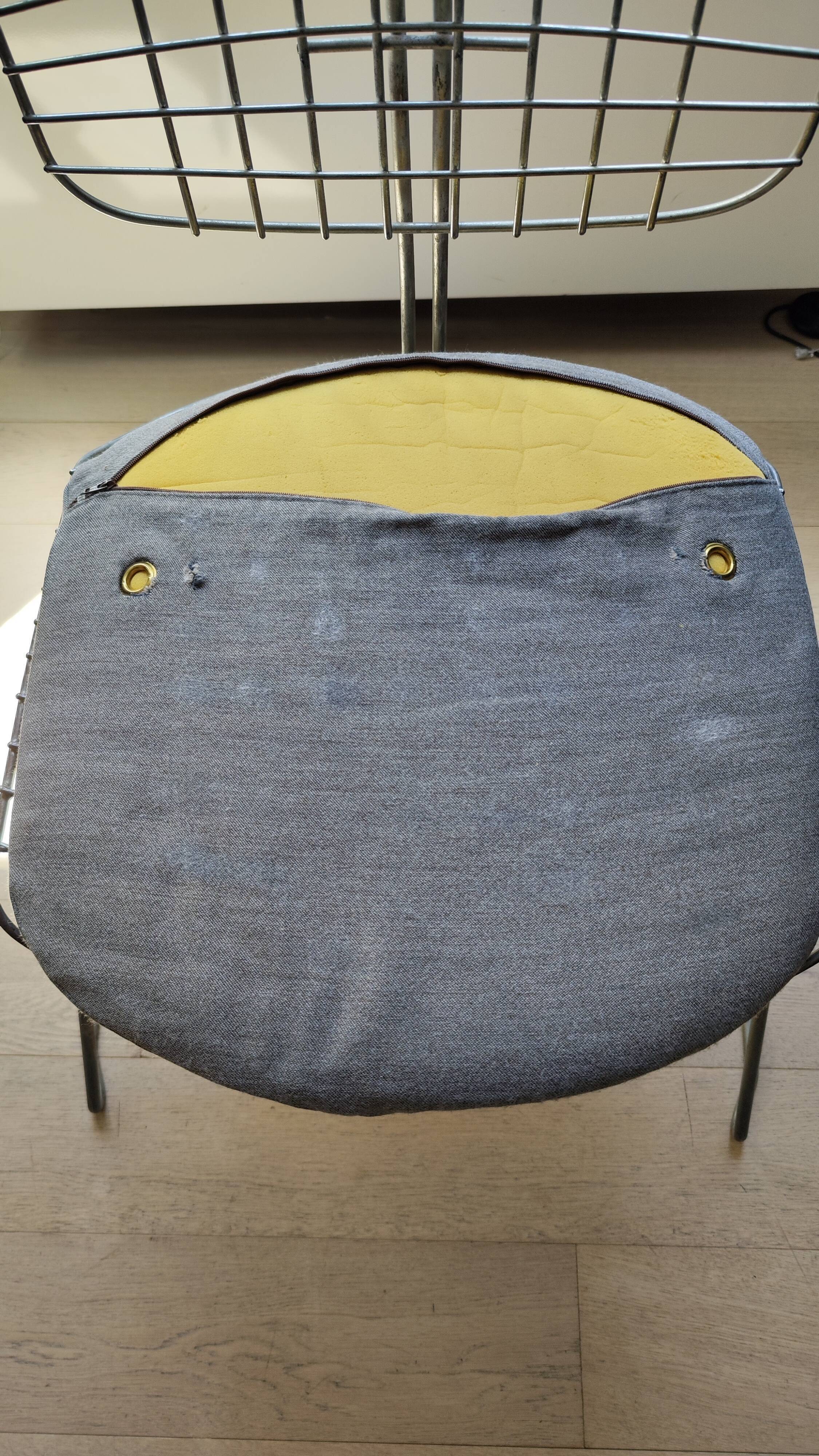 Beaubourg chairs in steel and fabrics by Michel Cadestin and Georges Laurent - 1976