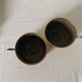 Tasses anciennes en laiton