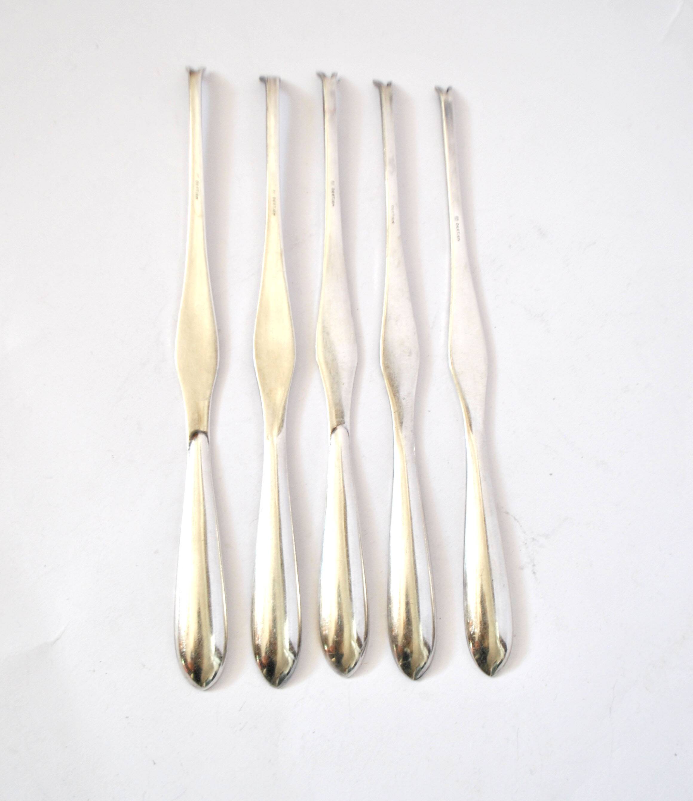 DEETJEN Set of 5 silver-plated lobster picks with pearl handle
