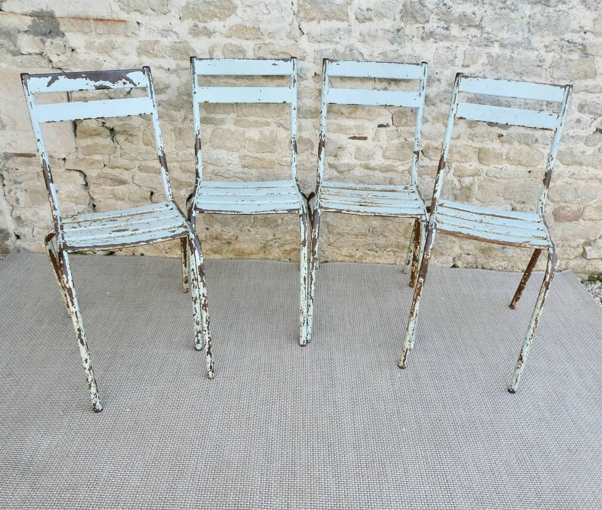 4 chaises de jardin en métal bleu pastel Art Prog