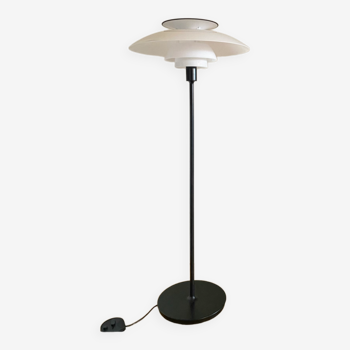 Ph80 floor lamp by Louis Poulsen