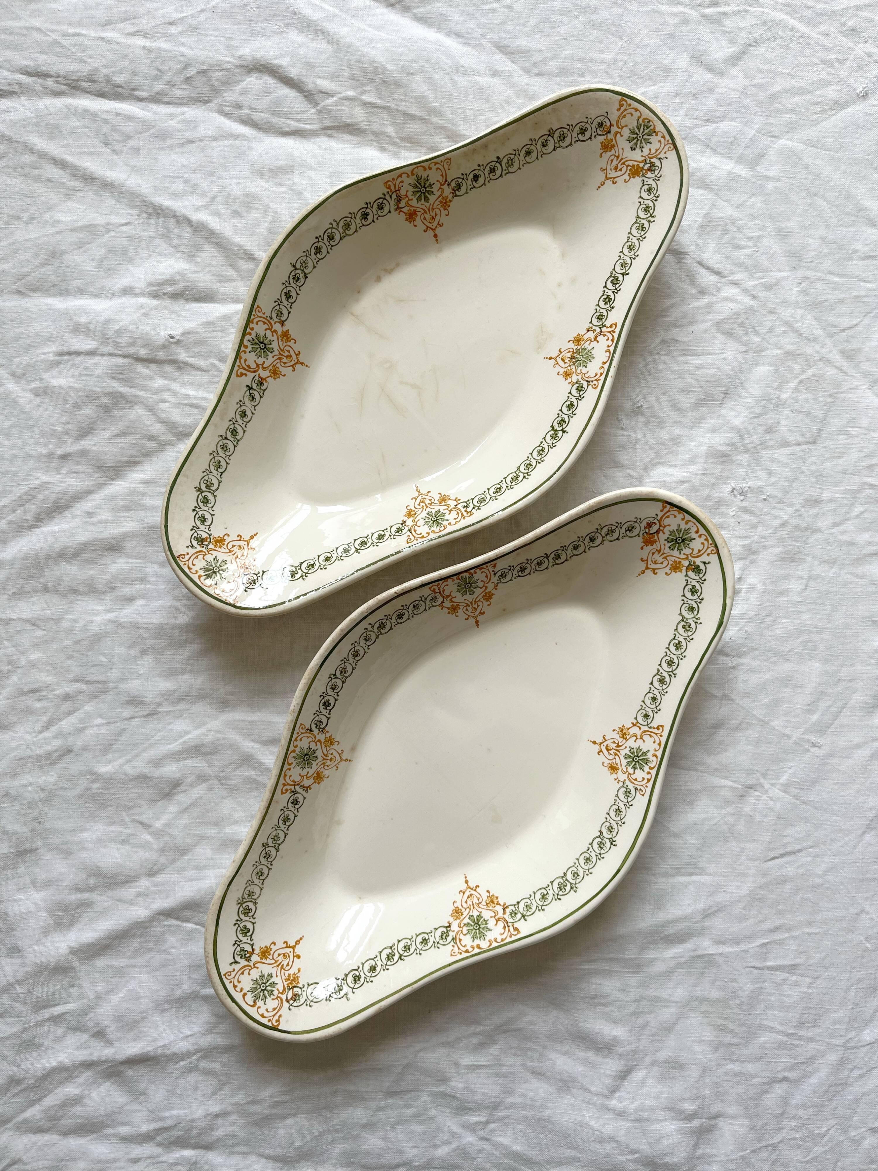 2 Longpré de Longwy iron clay dishes