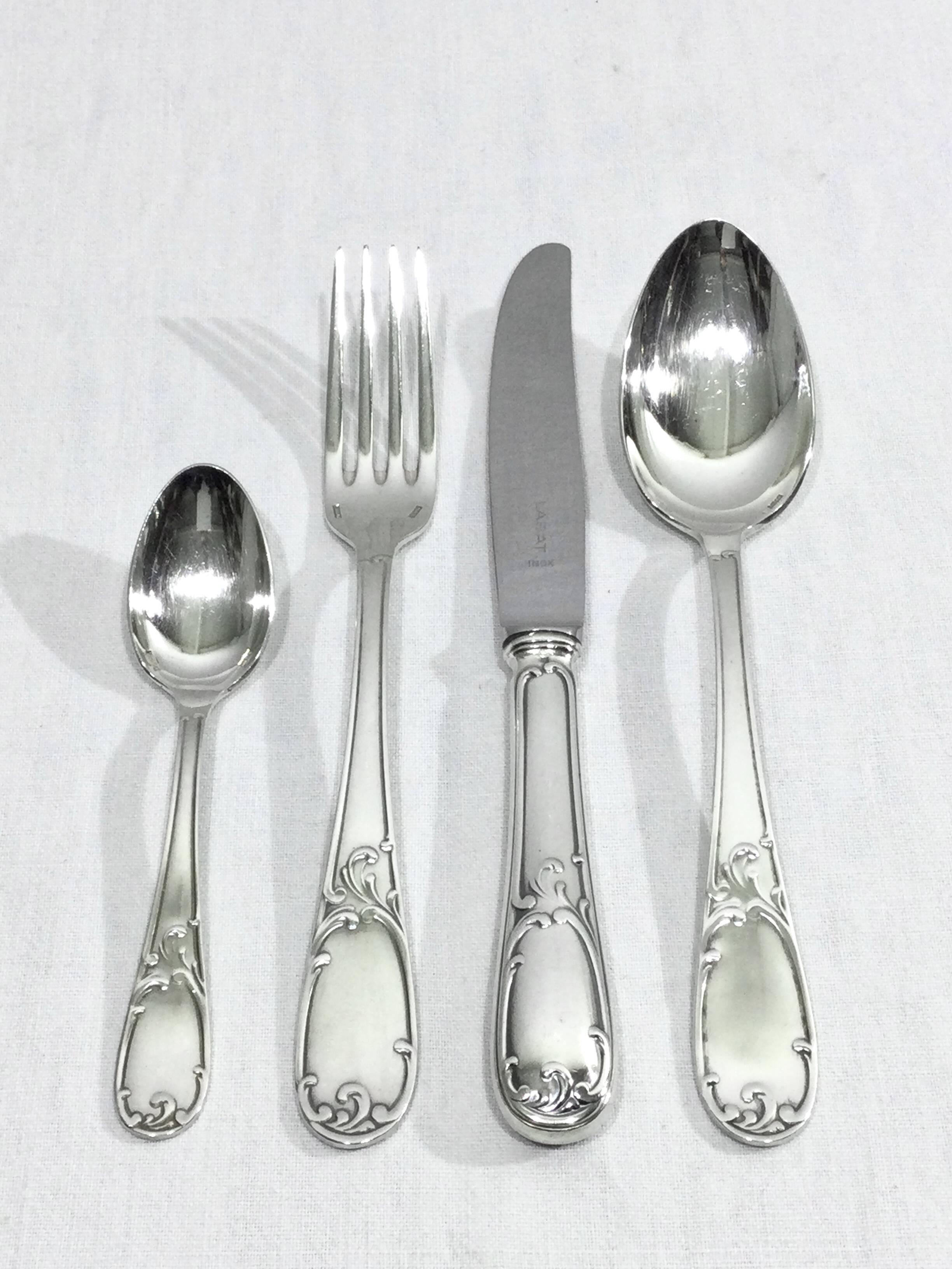 49-piece cutlery set in Louis XV silver-plated metal