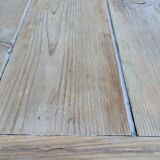 Farm table