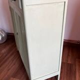 Green Parisian Buffet