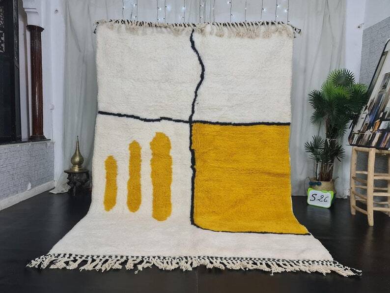 Traditional handmade Azilal rug 250cmx150cm