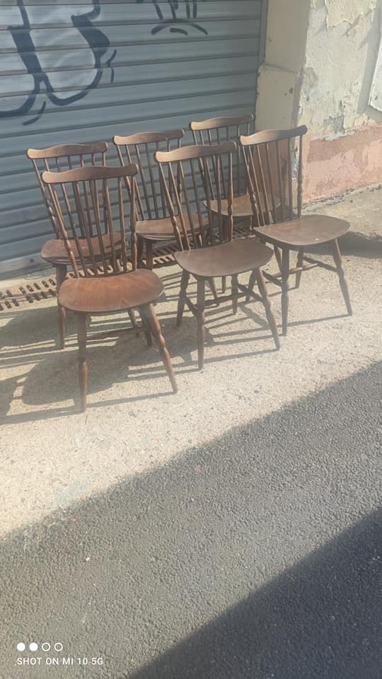 Set of 6 "Menuet" model chairs by Baumann circa 1960