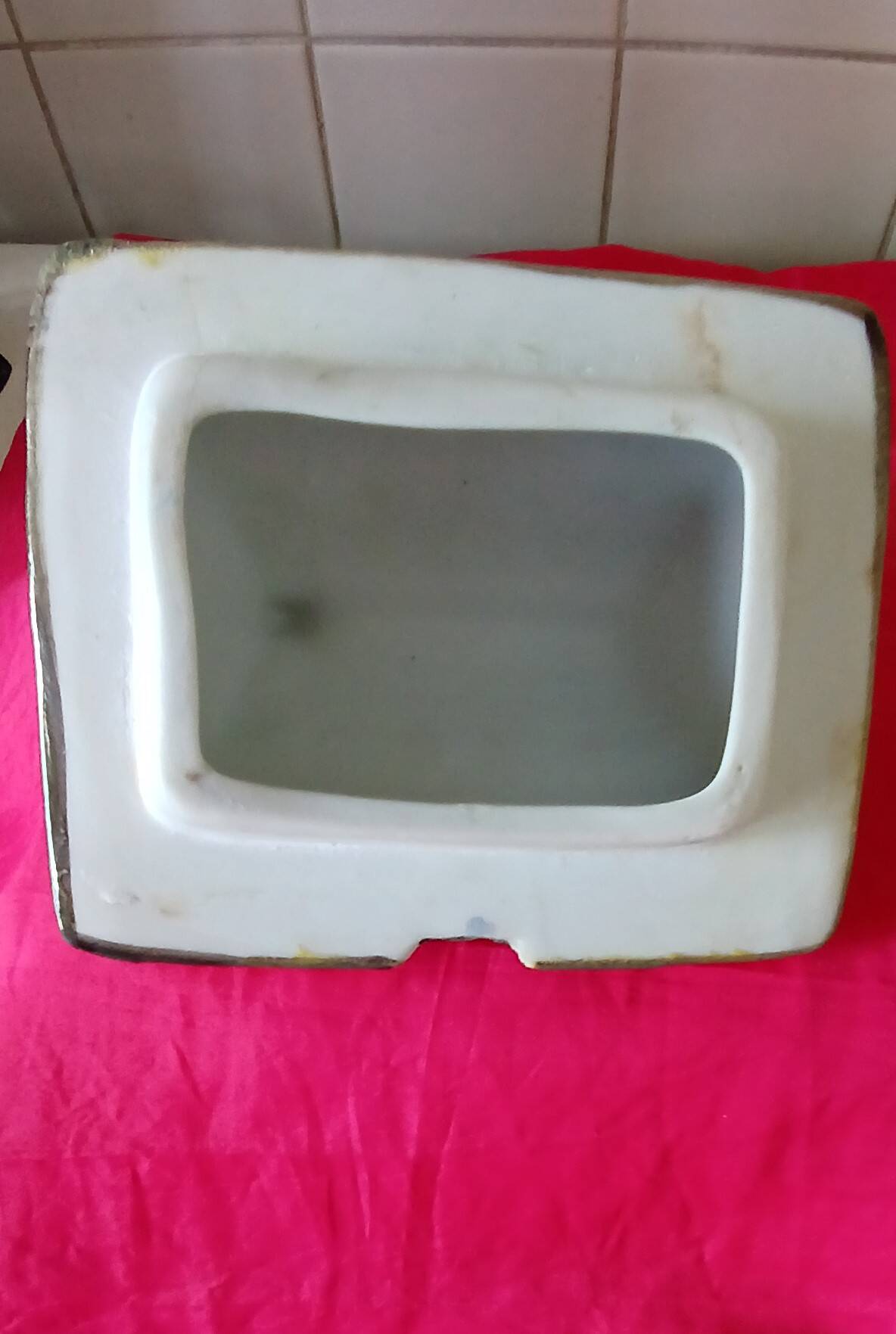 Vintage candy box with barbotine sugar