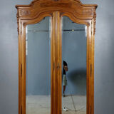 Louis XV wardrobe in walnut with blond patina circa 1880-1900