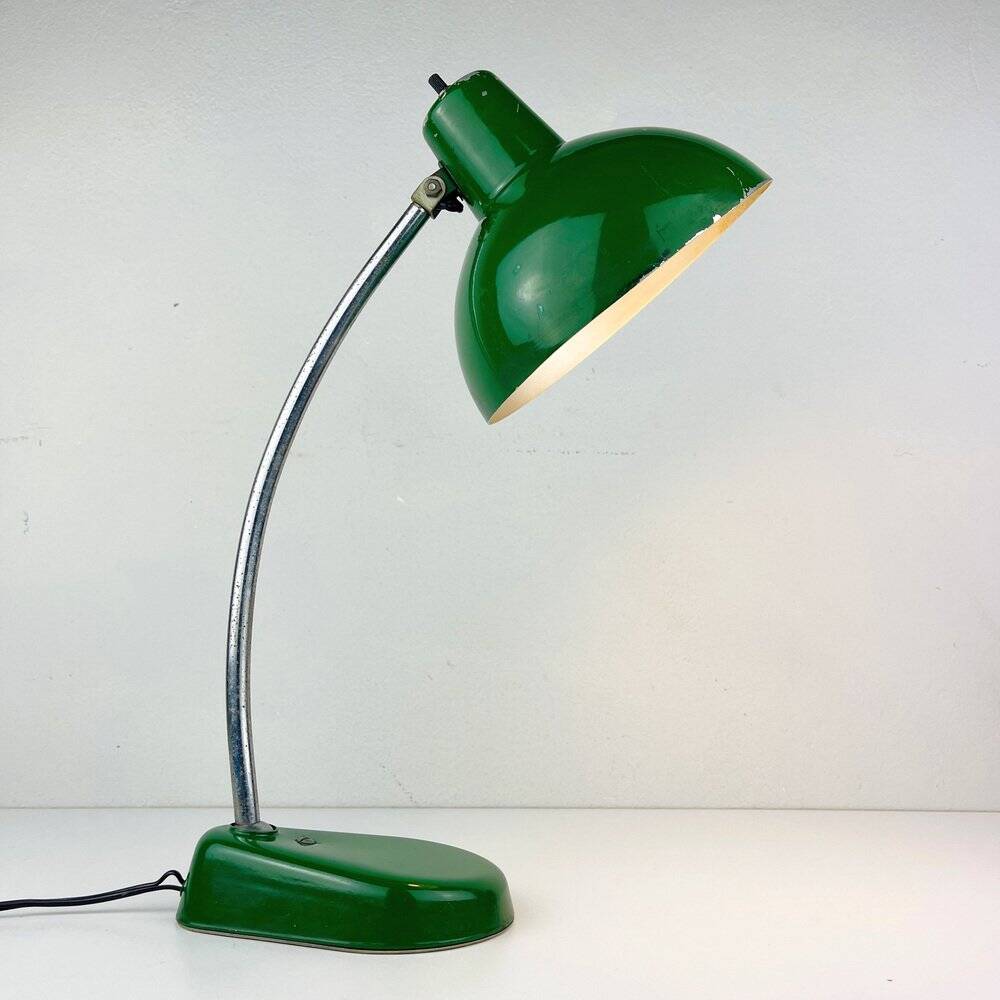 Industrial green metal desk lamp by A. Perazzone Torino, Italy, 1960s.