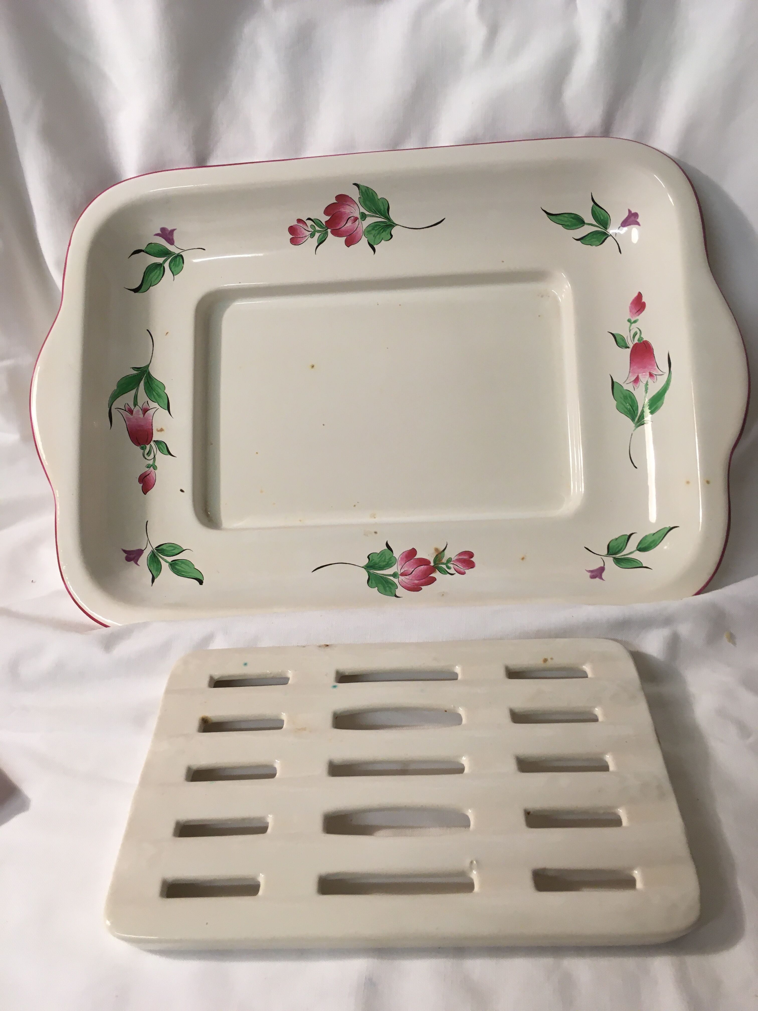 Lunéville earthenware asparagus dish