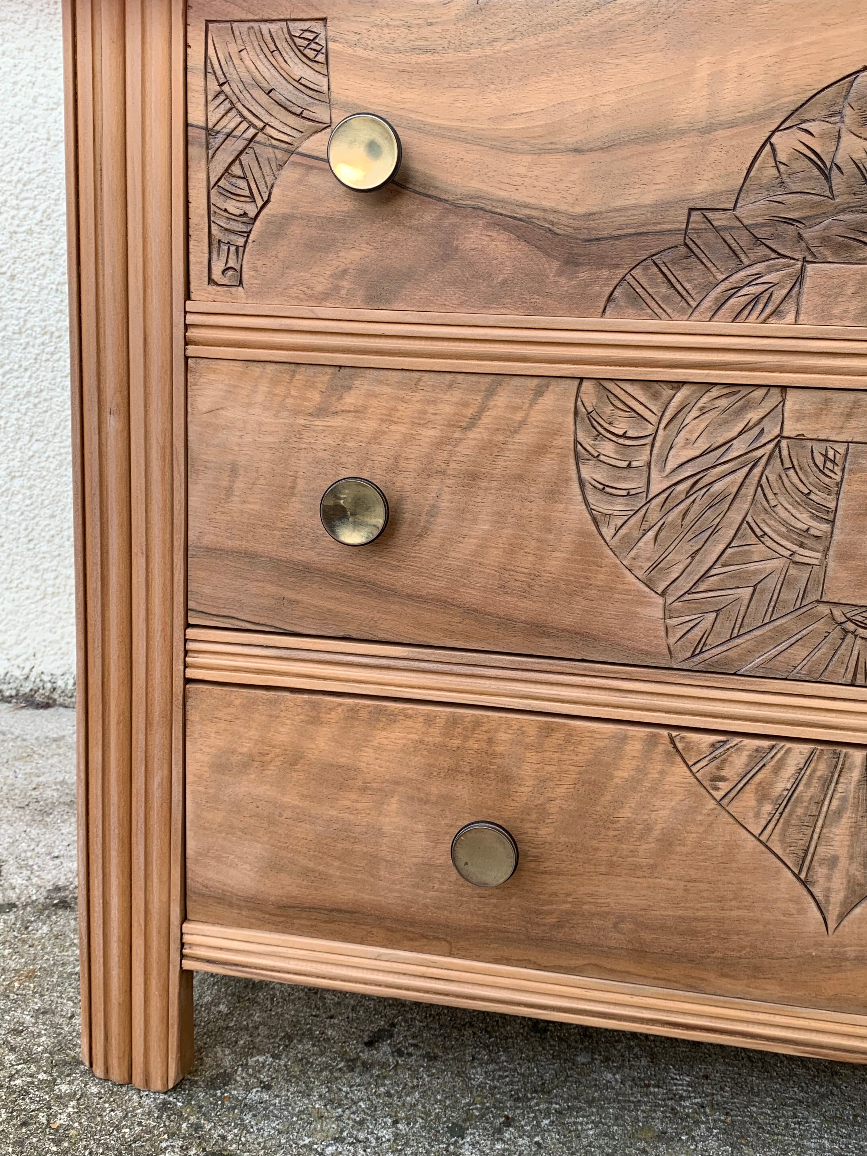 Art Deco chest of drawers Blond walnut 1930