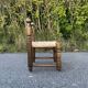 Petite chaise en bois et paille