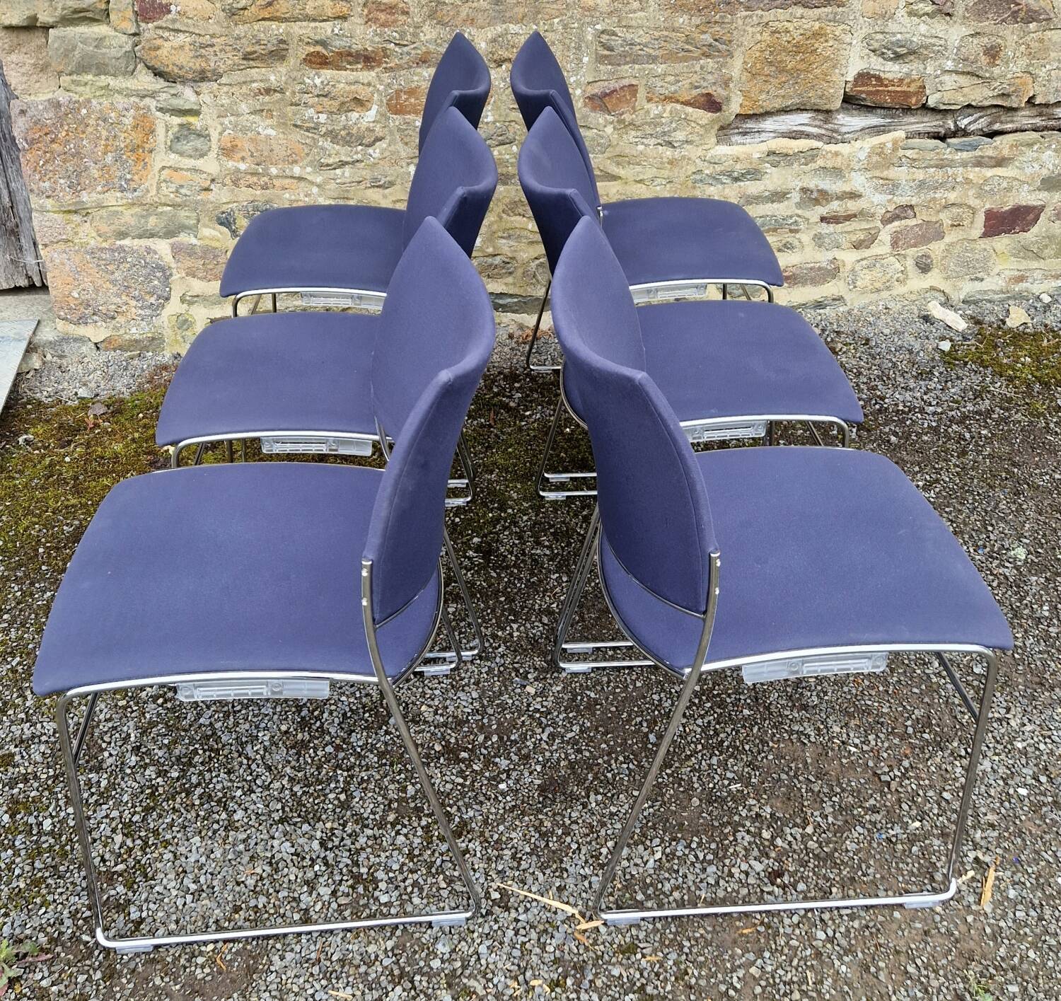 Set of 6 stackable Curvy chairs Casala edition