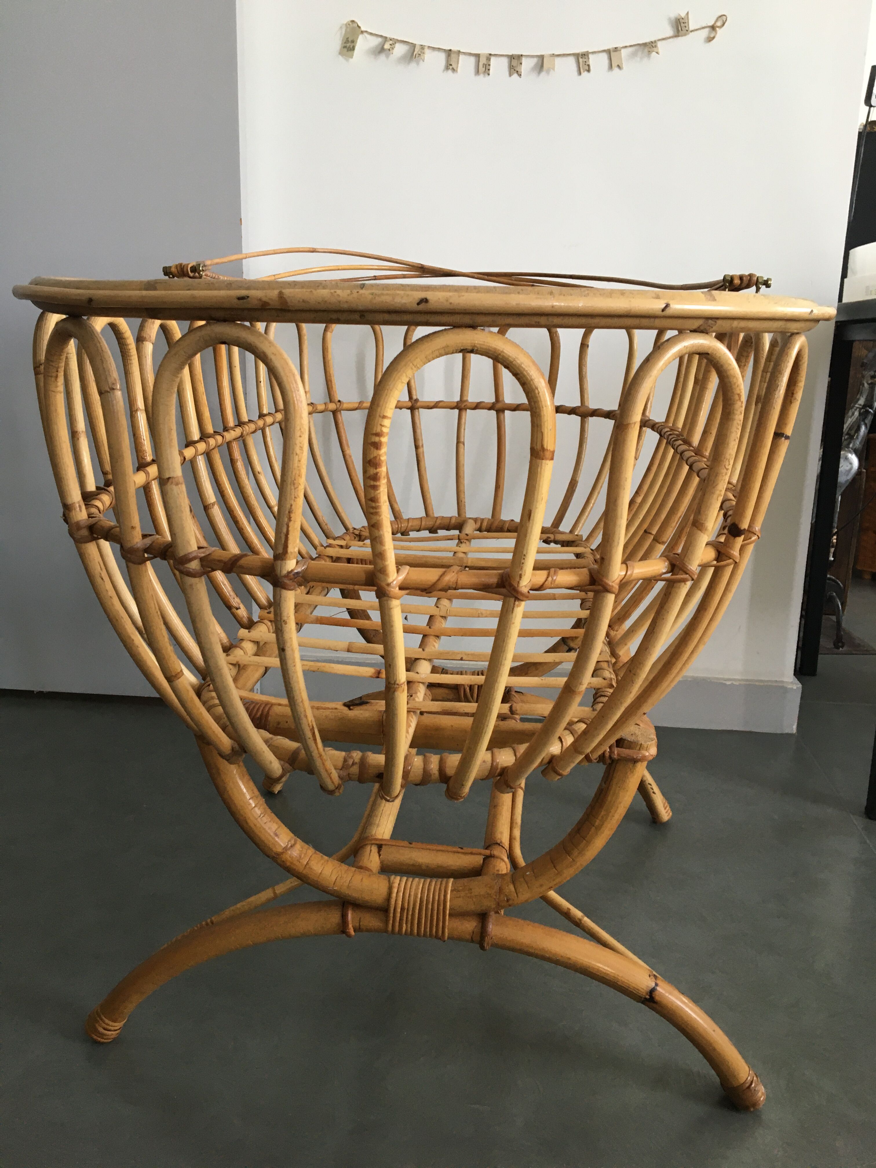 Rattan cradle