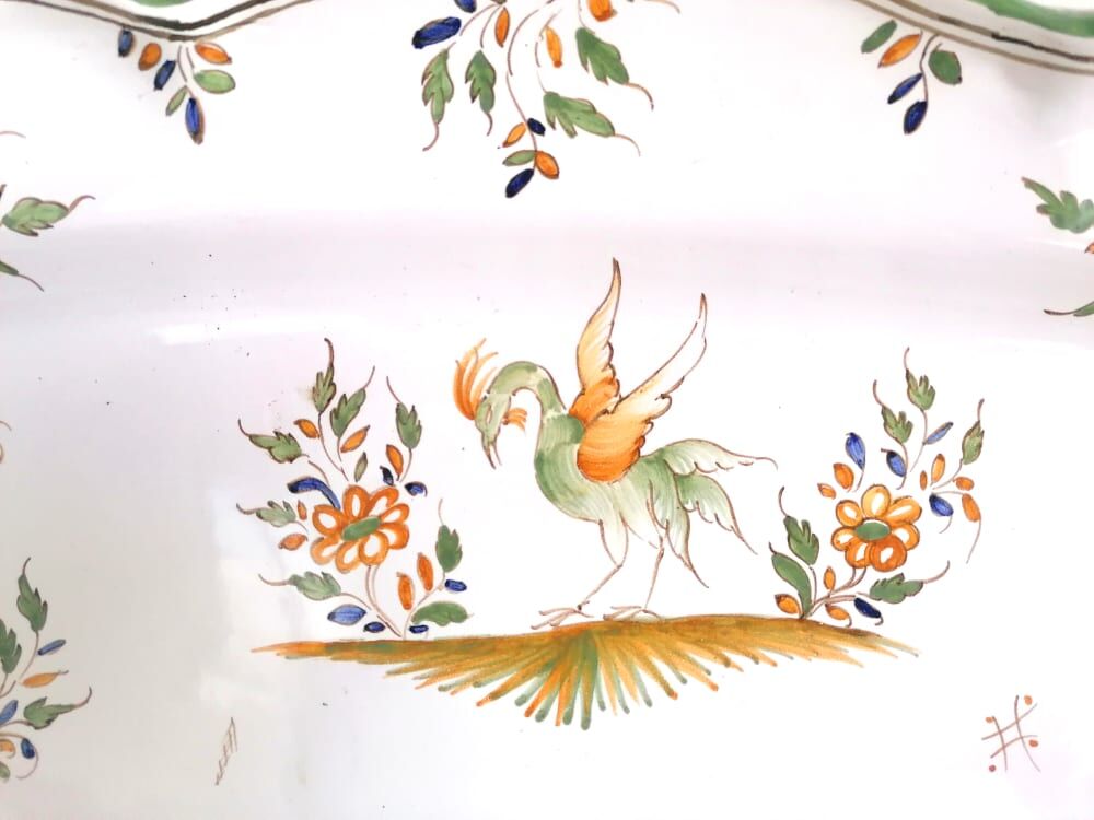 Large dish in Moustiers earthenware