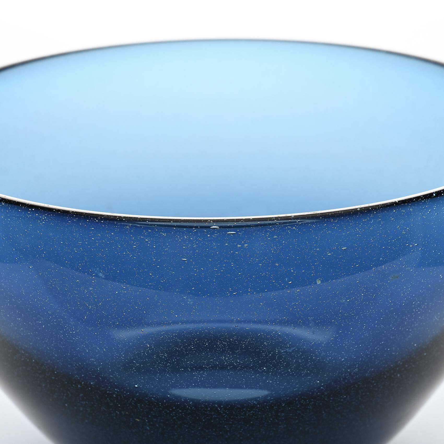 Blue blown glass bowl by Claude Morin, Dieulefit circa 1970