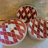 Suite of 11 plates and tureen Digoin Saarguemines