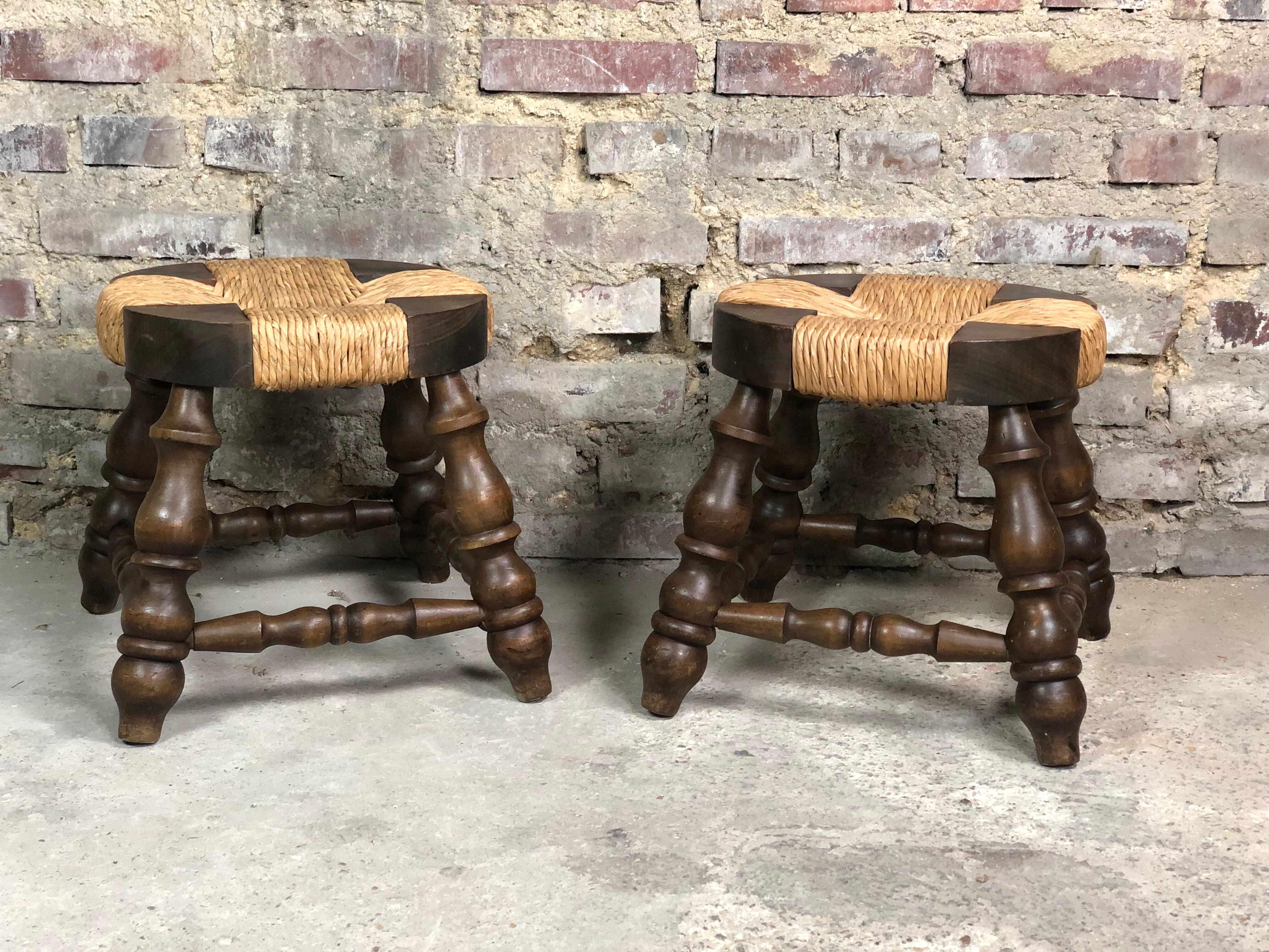 Set of 2 stools in wood and woven straw vintage 1960