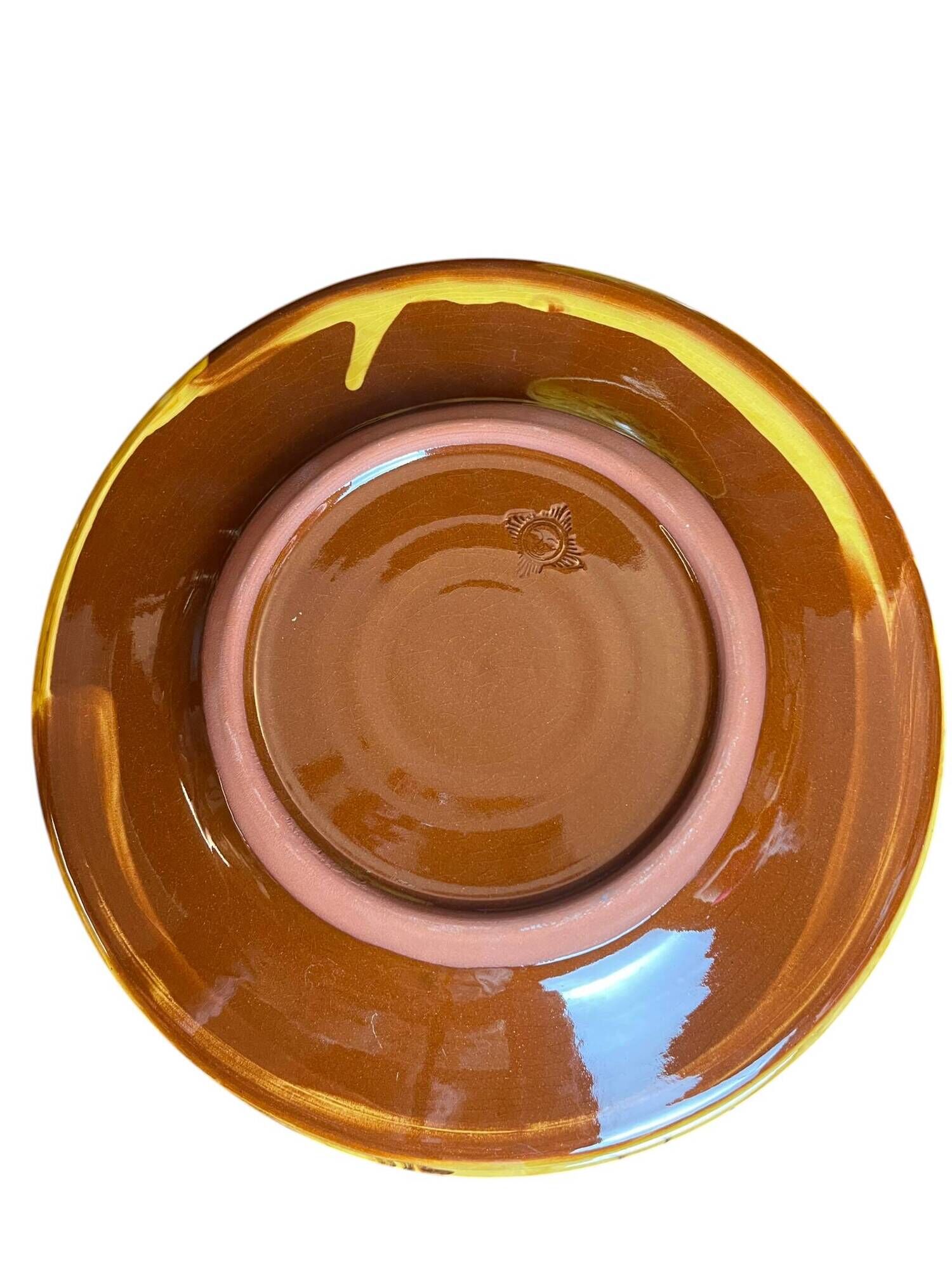 15-piece Provençal ceramic tableware and salad bowl set from the 20th century.