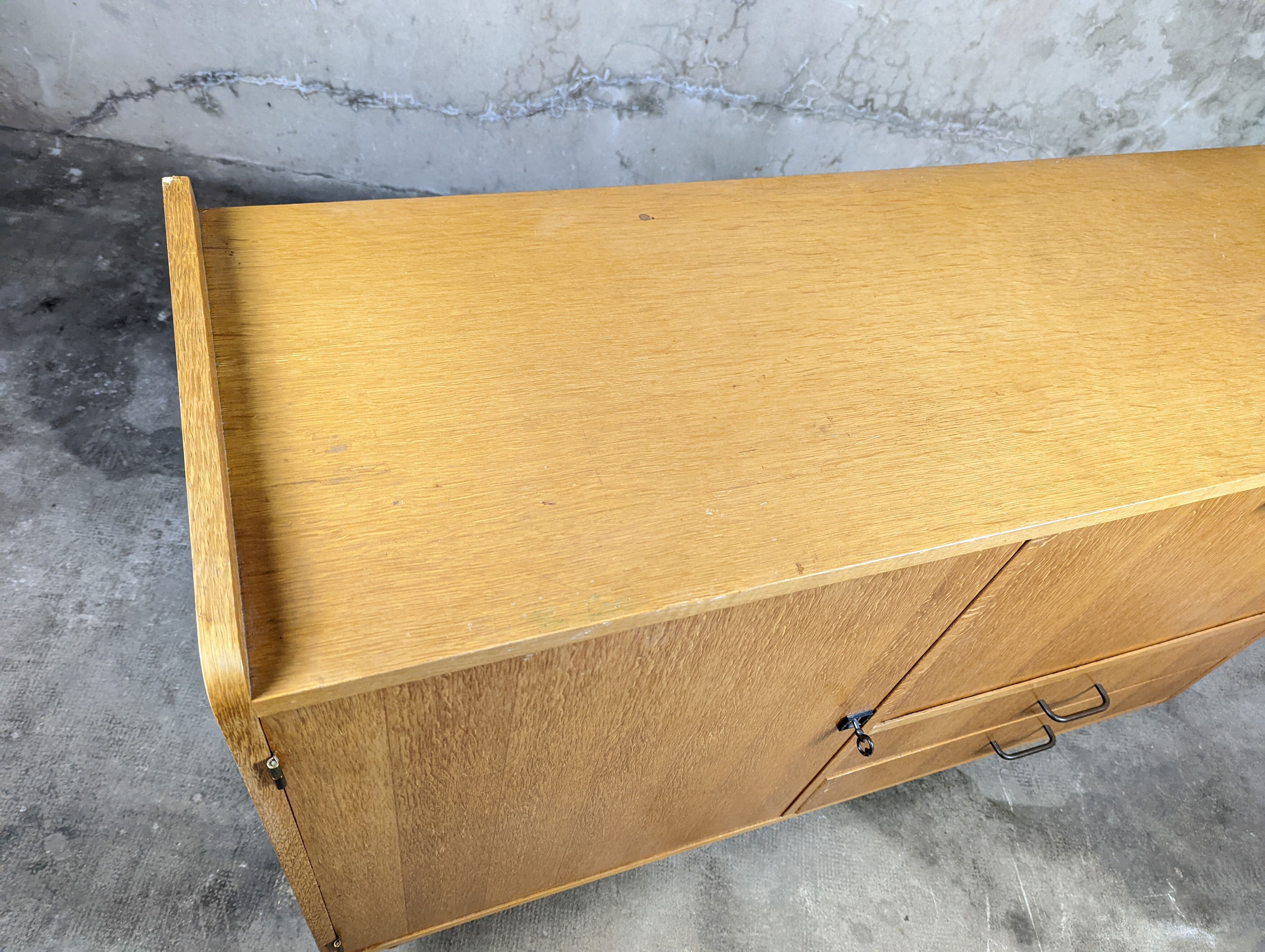 Enfilade foot compass