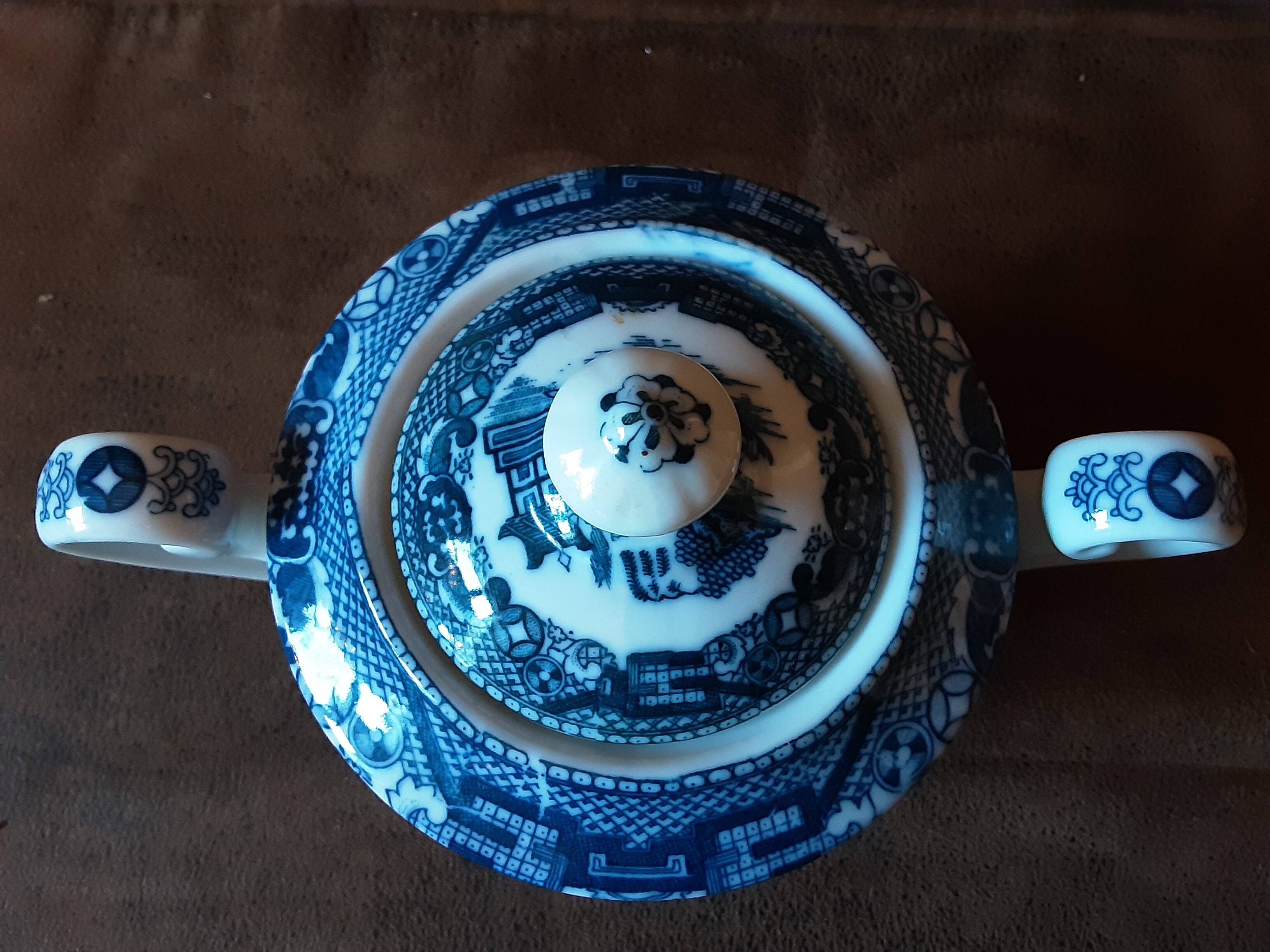 Sucrier  porcelaine asiatique